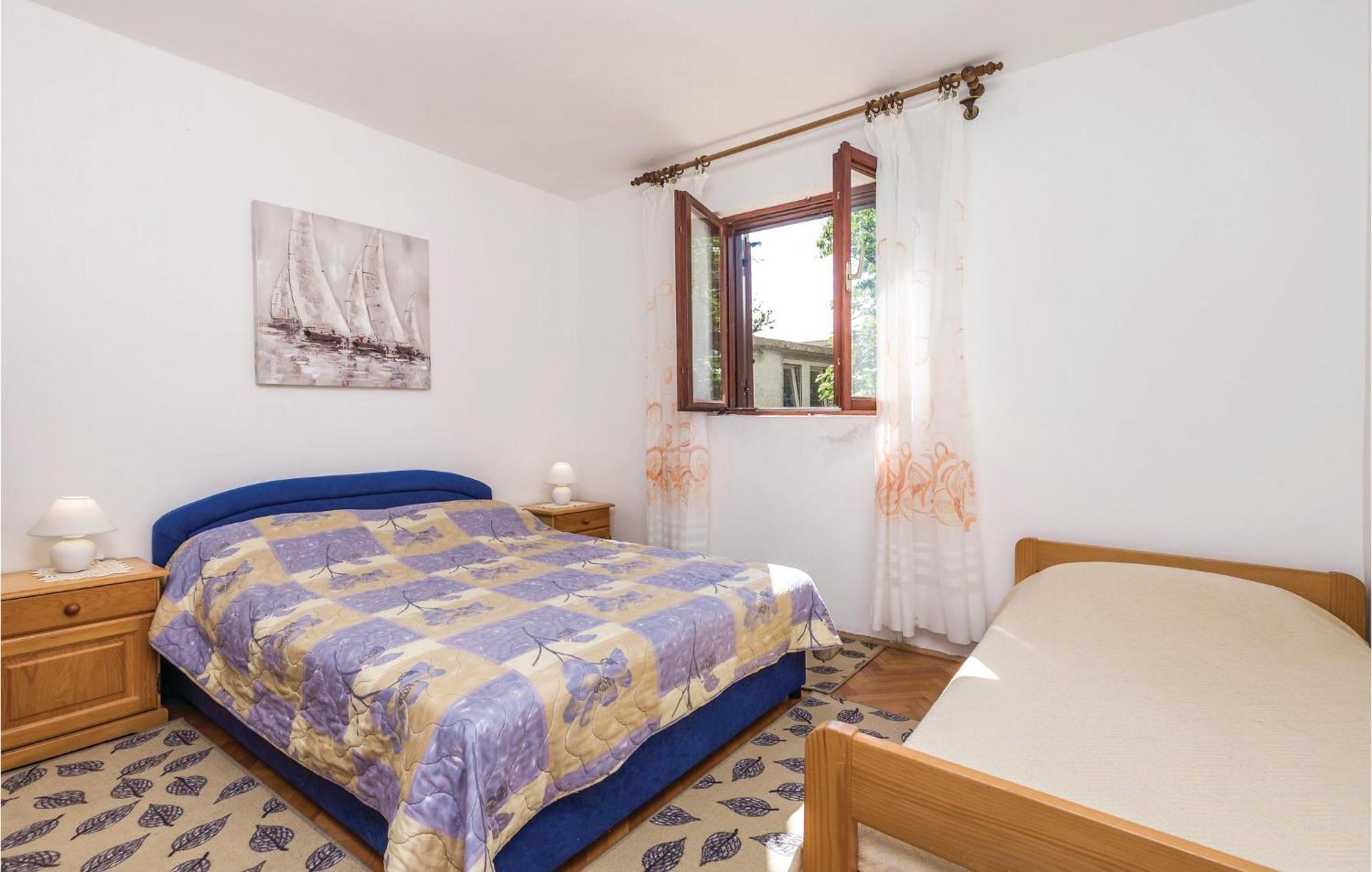 Stunning Apartment In Barbat-Rab With Wifi Barbat na Rabu Bagian luar foto